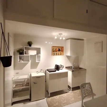 Margaret Pensiune Bari